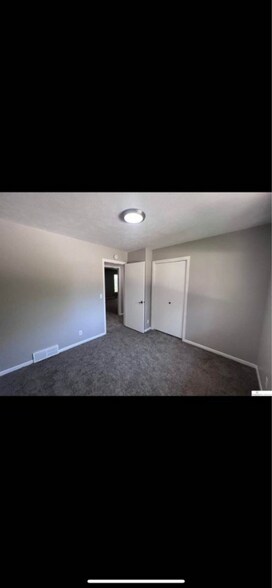 Building Photo - 13214 S 38th St