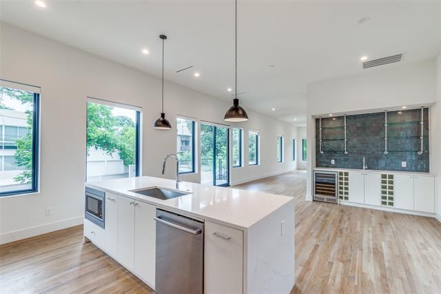 Building Photo - 3526 Cragmont Ave