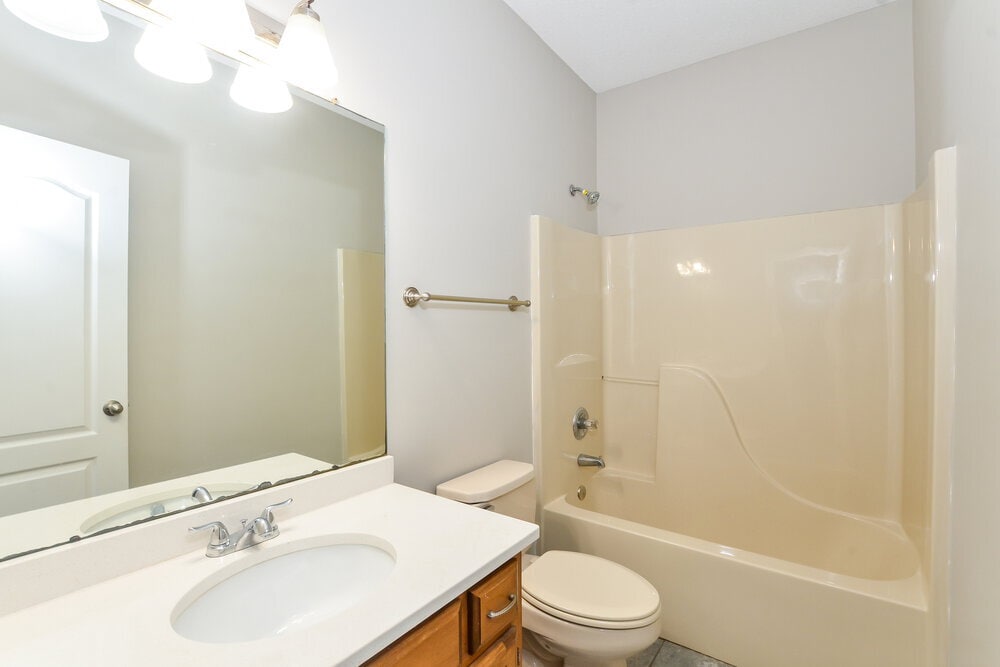Building Photo - 4485 Nicholas Ln