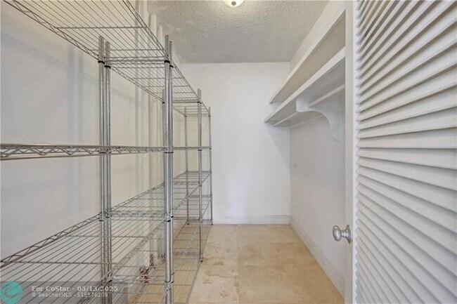 Building Photo - 345 N Fort Lauderdale Beach Blvd