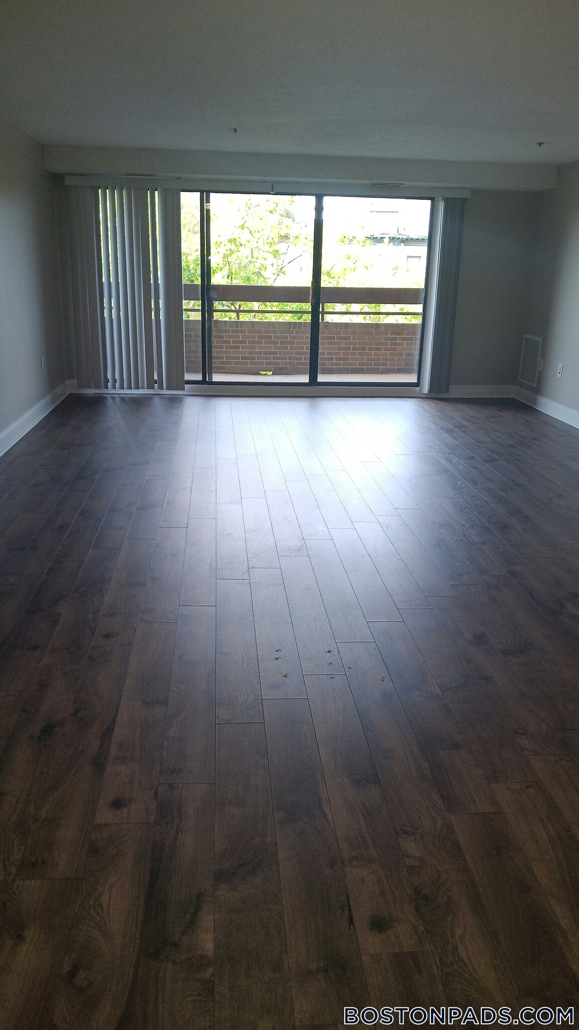 Building Photo - 1111 Beacon St