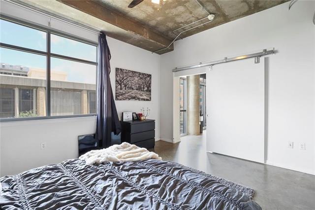 Building Photo - 1001 Belleview St