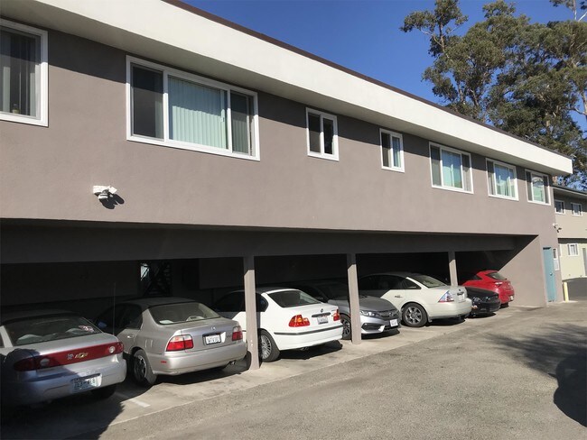 Building Photo - 6509 Seville Rd
