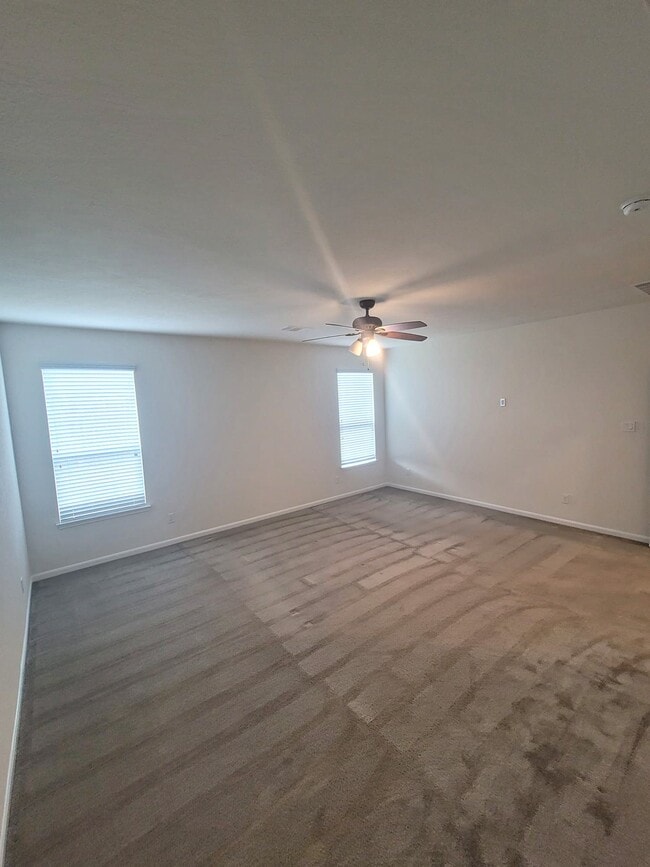 Building Photo - 1702 Claire Creek Ct