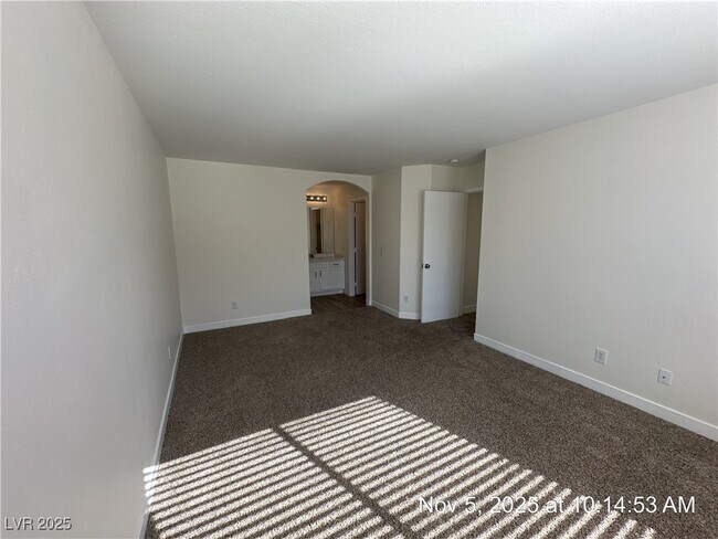 Building Photo - 6543 Blooming Sun Ct