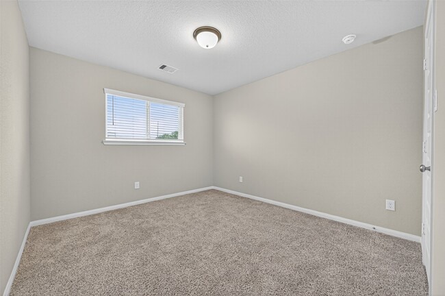 Building Photo - 1207 Dry Cork Cir