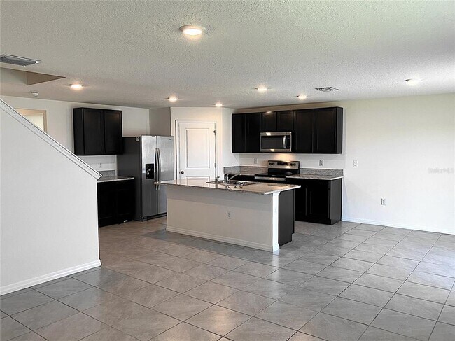 Building Photo - 11889 Downy Birch Dr