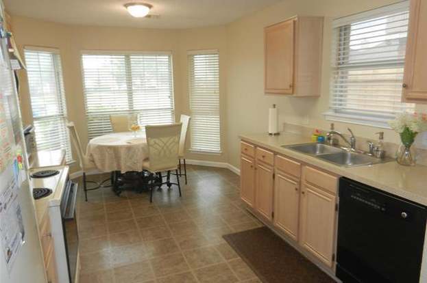 Building Photo - 3001 Green Vista Ct