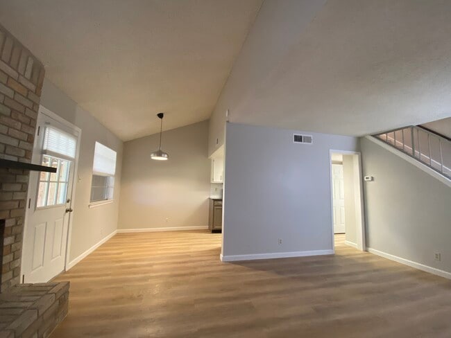 Building Photo - 8812 Clearbrook Trail