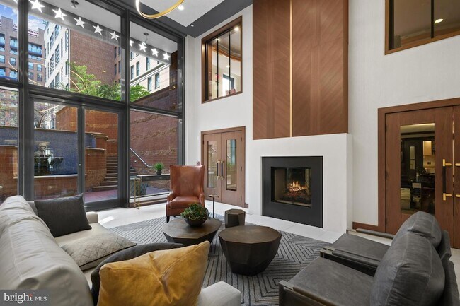 Building Photo - 616 E Street NW Unit 1007