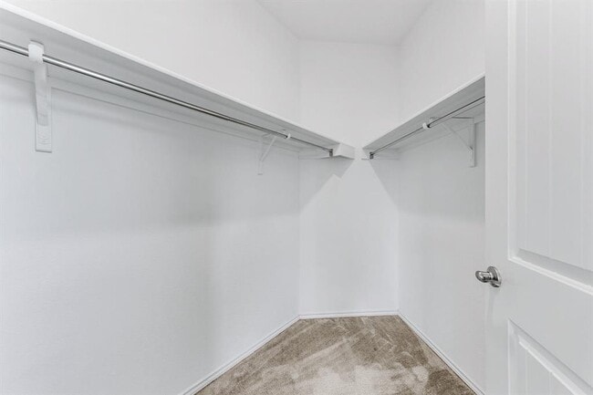 Building Photo - 17005 Gibbons Path