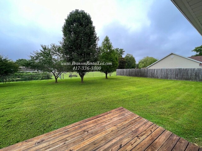 Building Photo - Newly Remodeled 3BR/2BA