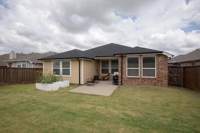 Building Photo - 404 Barnstorm Dr