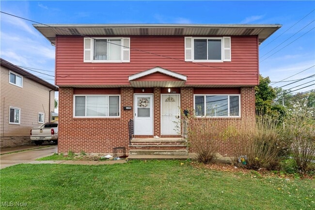 Primary Photo - 1392 E 263rd St