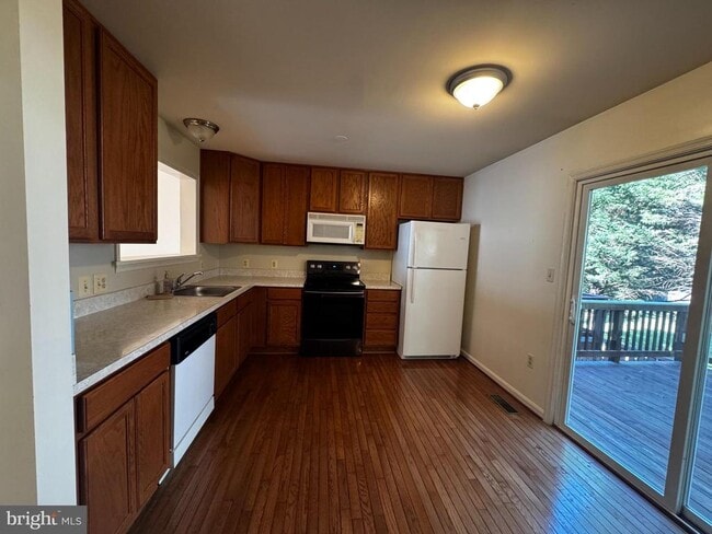 Building Photo - 41 Morton Ridge