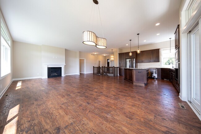 Building Photo - 9352 Wilderness Cove
