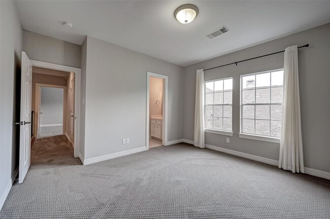 Building Photo - 13518 Broadmeadow Ln