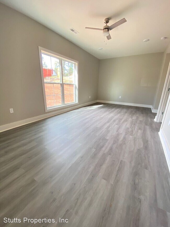 Building Photo - 3 br, 3.5 bath House - 213 Virginia Avenue