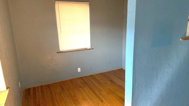 Building Photo - Updated 3-bedroom, 2-bath home