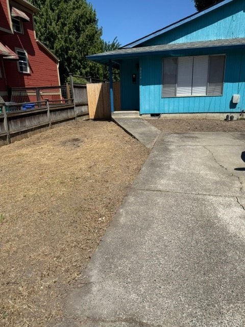 Building Photo - 2604 SE 17th Ave
