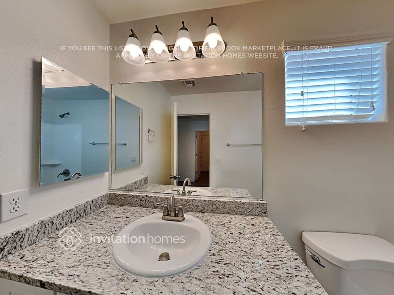 Building Photo - 4160 E Tulsa St