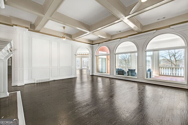 Building Photo - 300 Island Cove Dr