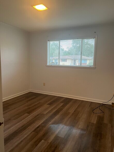 Bedroom 1 - 2411 Somerset Dr