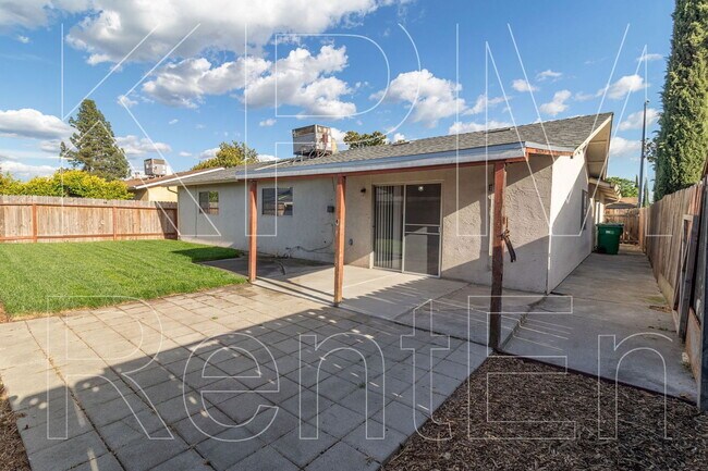 Building Photo - 1803 Westmora Ave