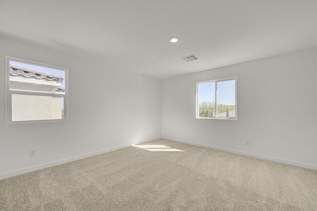 Building Photo - 8532 W Agate Ave