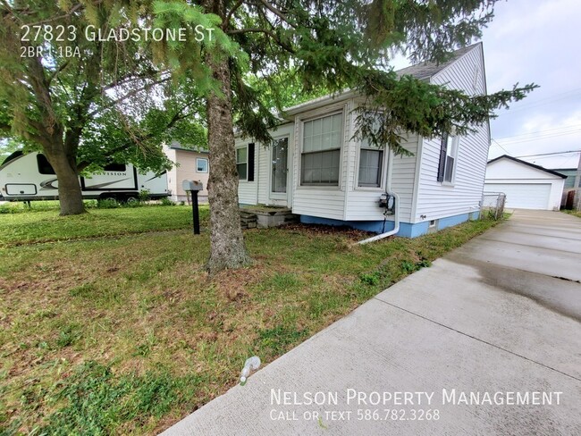 Building Photo - "2-Bedroom Gem with Granite Countertops & ...