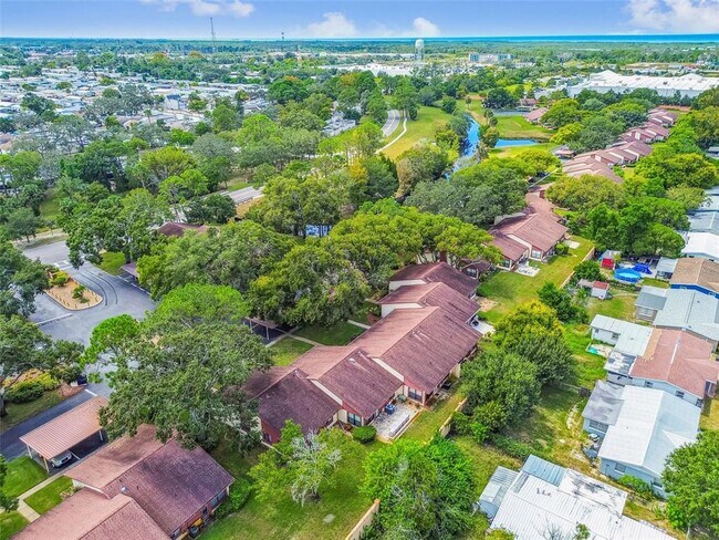 Building Photo - 7433 Greystone Dr