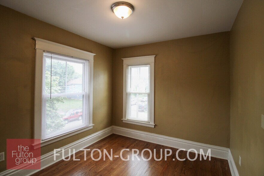 Building Photo - 113 Dwight Ave SE