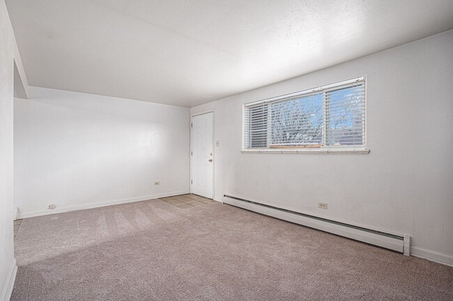 Building Photo - 4515 Flower St