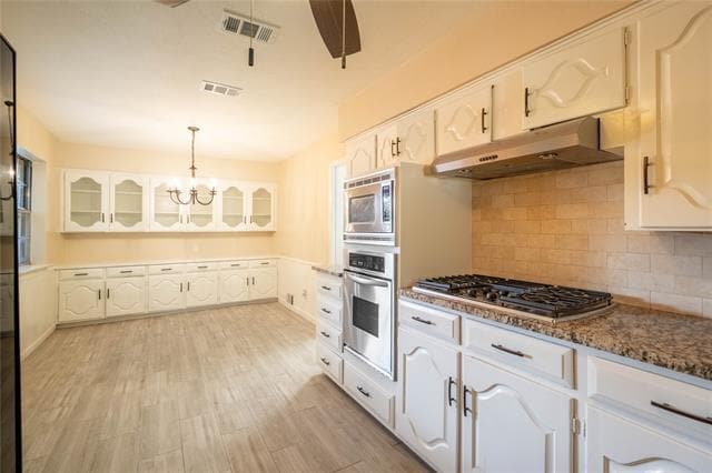 Building Photo - 2217 Sylvan Dr