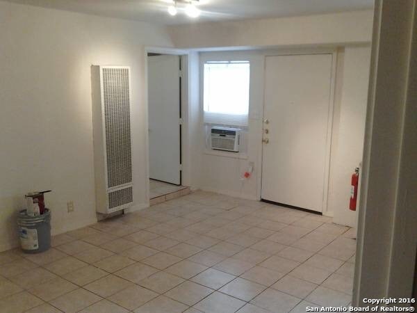 Building Photo - 600 Monticello Ct