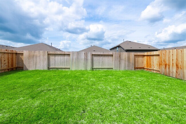 Building Photo - 25296 Leather Leaf Ct