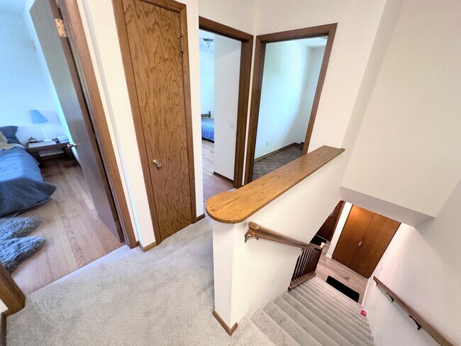 Building Photo - Kleisinger Duplex