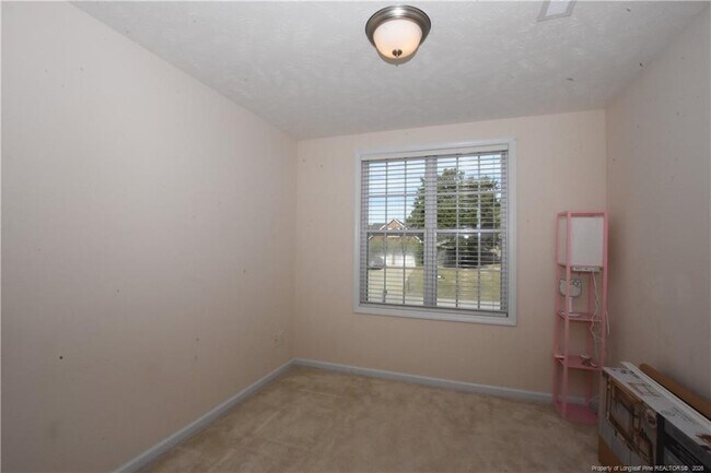 Building Photo - 38 Havistock Ct