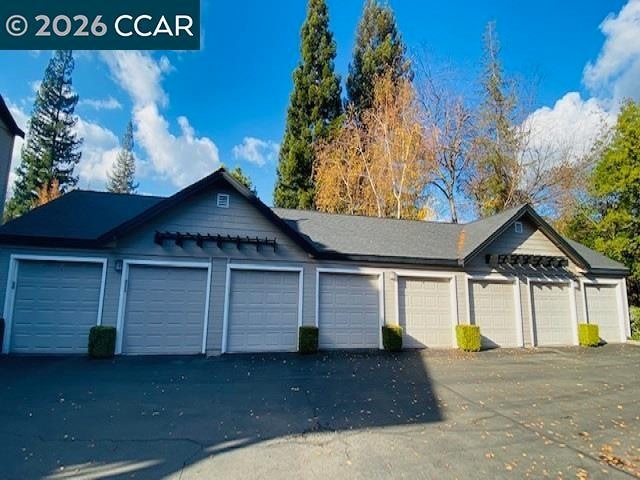 Building Photo - 1398 Danville Blvd