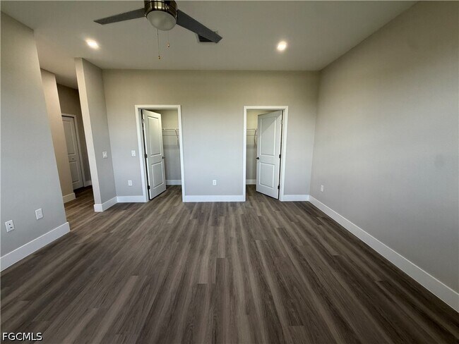 Building Photo - 9908 Porto Fino Cir