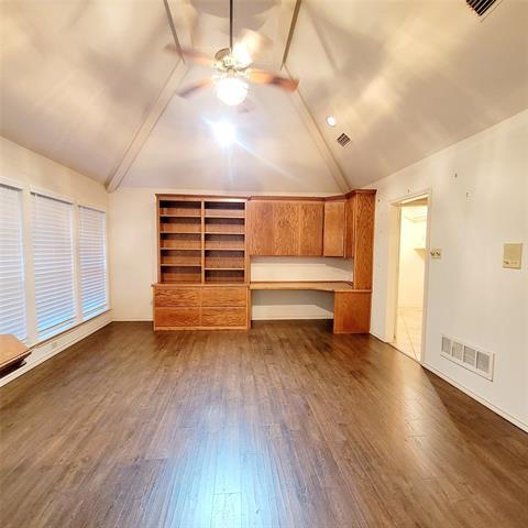 Building Photo - 1017 McCoy Dr