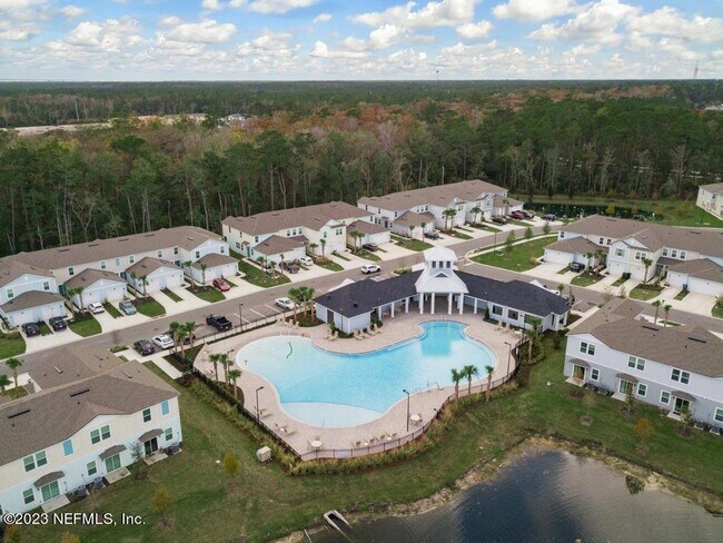 Building Photo - 279 Talulla Trl