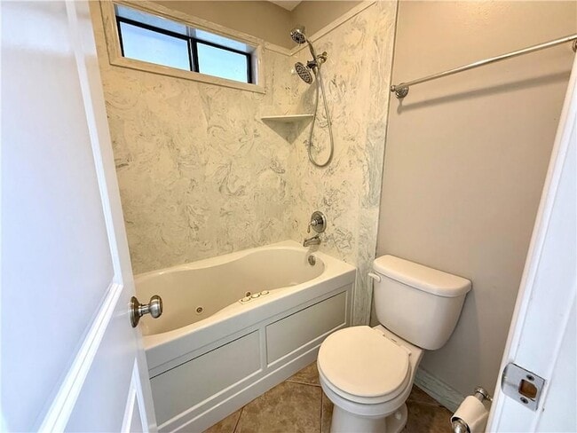 Building Photo - 424 Eden Isles Blvd