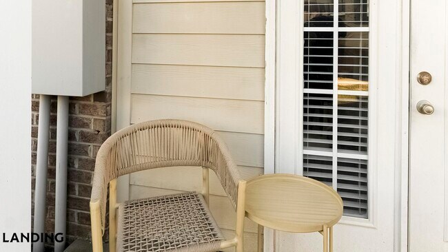 Building Photo - 100 Waterstone Park Cir