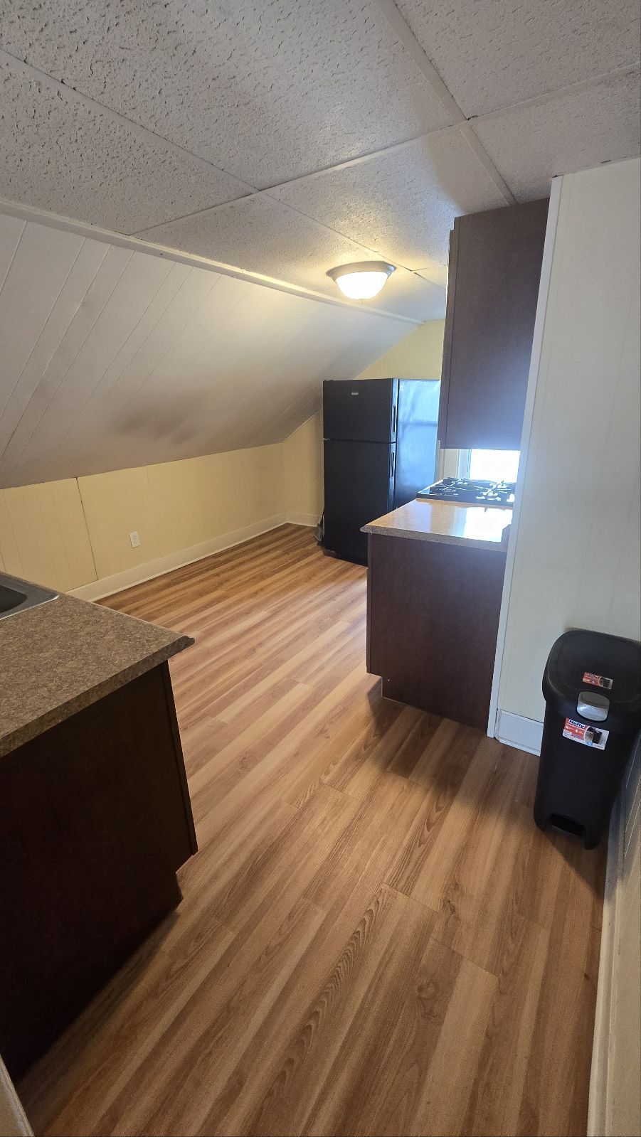 Building Photo - 27 Union St