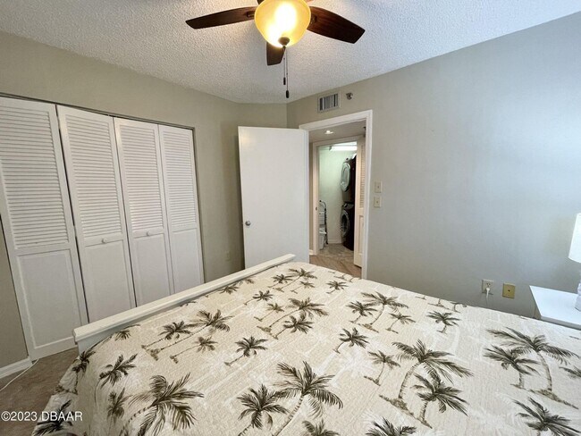 Building Photo - Furnished Oceanview 2 Bed, 2 Bath Condo – Available Now!