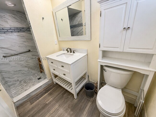 Building Photo - 8954 SW 109th Ln