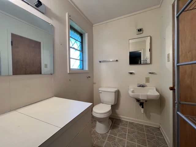 Building Photo - 1405 Lewis St