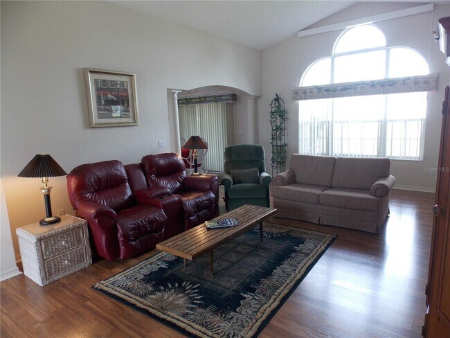 Building Photo - 1256 Camero Dr