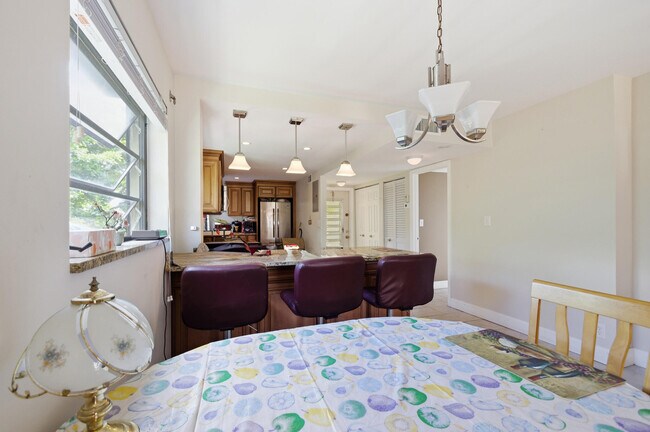 Building Photo - 367 S Federal Hwy